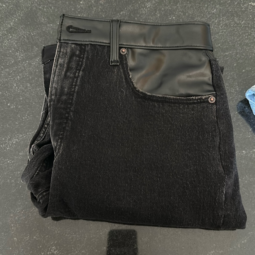 Abercrombie and fitch jeans size 31 short